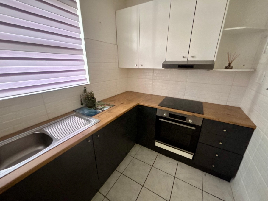 2 Bedroom Property for Sale in Townsend Estate Western Cape